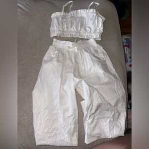SHEIN Kids. Size 10. White.